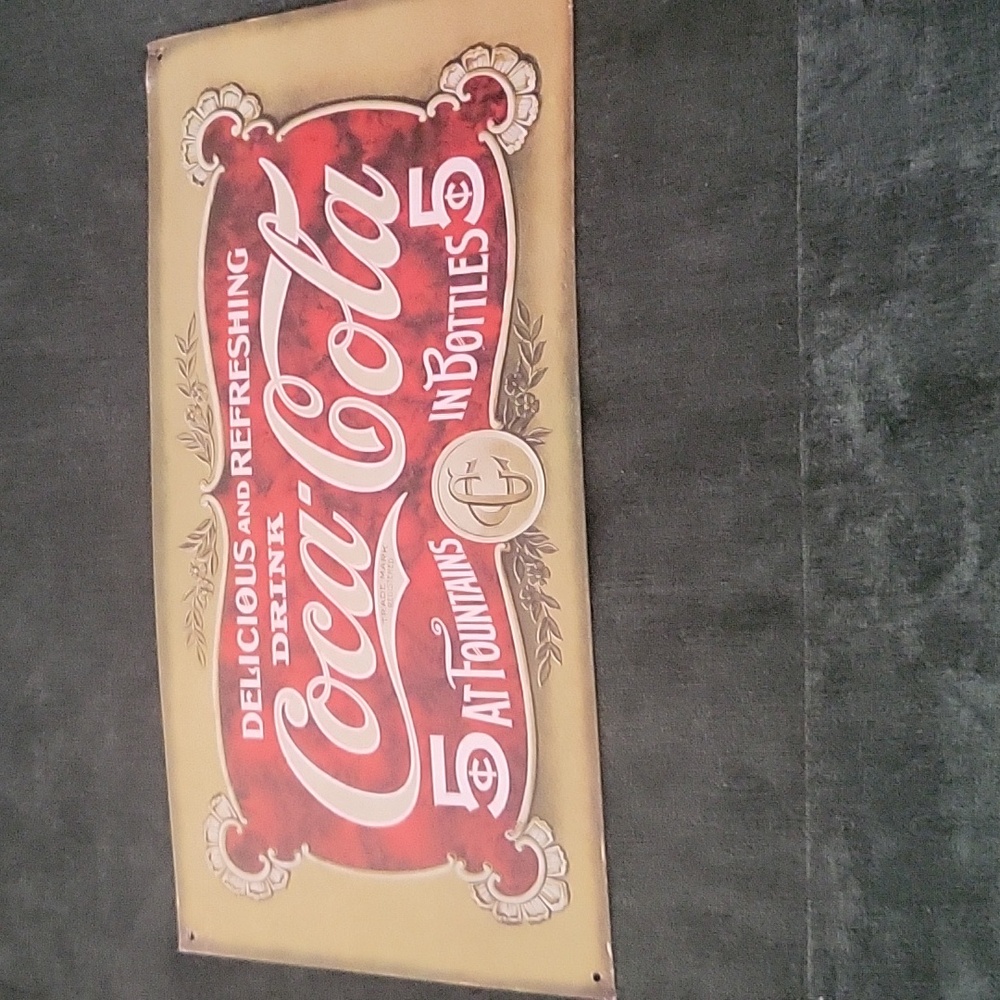 Coca-Cola Collection - wooden box not included - Picture 8 of 11